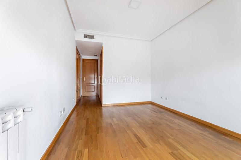 Foto 9d5c2f6f-ccd2-4755-a8cf-3642df842e50. Piso precioso piso en la codiciada zona de somosaguas. en Pozuelo de Alarcón