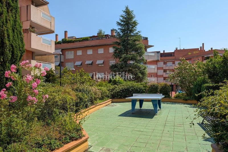 Foto e6e25708-8224-41f2-8415-1abd2289ae9e. Piso precioso piso en la codiciada zona de somosaguas. en Pozuelo de Alarcón