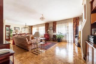 Dúplex  San isidro. Impresionante duplex con dos plazas de garaje opcionales