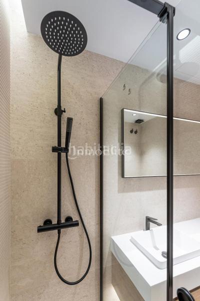 Foto 3867efd3-6828-497d-b542-04b141b55773. Etagenwohnung mit heizung in Trafalgar Madrid