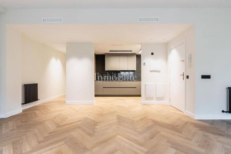 Foto 78cdef40-1f9e-46dc-a781-1ccd422d9531. Etagenwohnung mit heizung in Trafalgar Madrid