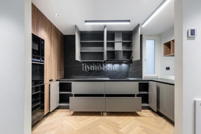 Foto 884e9a8f-58d8-456b-b2e8-28ec3bd0e6df. Etagenwohnung mit heizung in Trafalgar Madrid