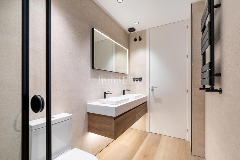 Foto c3b2bfcc-d50c-4d21-af22-d34148253fae. Etagenwohnung mit heizung in Trafalgar Madrid