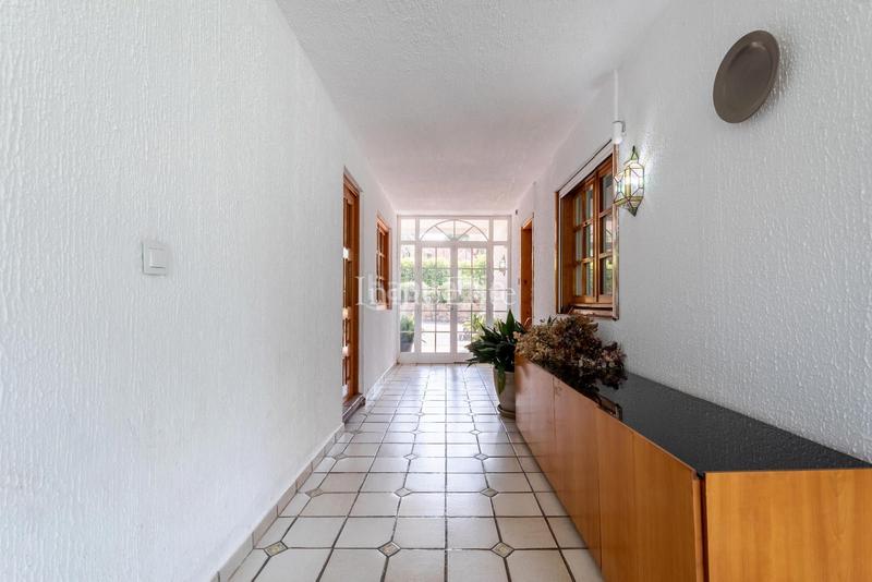 Foto 5f641990-ae87-40b0-8208-23224f87cf24. Chalet avec chauffage parking piscine dans Montealina Pozuelo de Alarcón