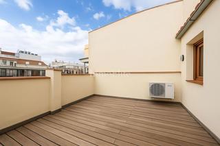 tic  Fuencarral. Sensacional atico duplex loft en trafalgar
