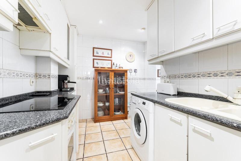 Foto 12acbff3-c556-45e0-af56-c05ac2d05bcf. Pis amb calefacció aparcament a Casco Antiguo Majadahonda