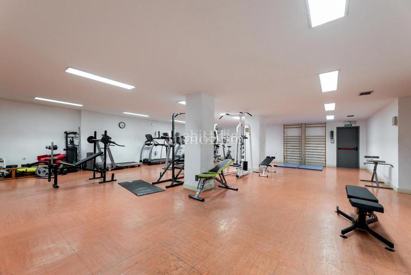 Foto 05f7c5df-adb1-4488-ac47-0413d7e6361a. Flat with heating parking pool in Aravaca Madrid