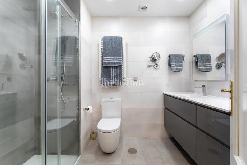 Foto 60f08ff6-b096-4203-a6e6-f4c7a7bff711. Flat with heating parking pool in Aravaca Madrid