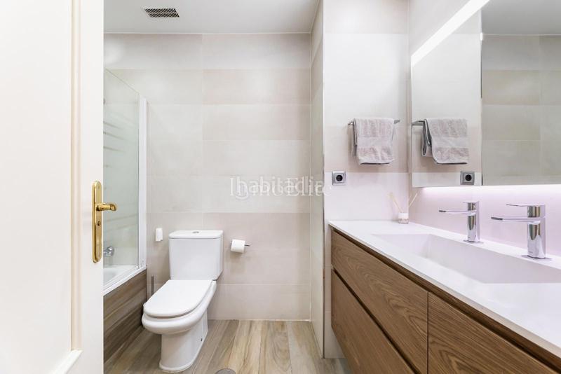 Foto ccce4edd-ac33-468a-b500-a49bdbc8167f. Flat with heating parking pool in Aravaca Madrid