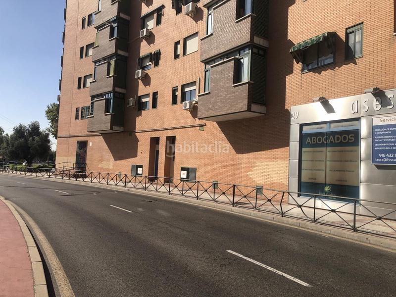 Foto 9d5ae1f5-65d8-4db3-8e14-62f46d6bb651. Local comercial a Valderas-Los Castillos Alcorcón