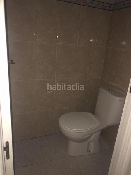 Foto a4ad5b5c-0802-461f-a6d0-95197032d912. Local comercial a Valderas-Los Castillos Alcorcón