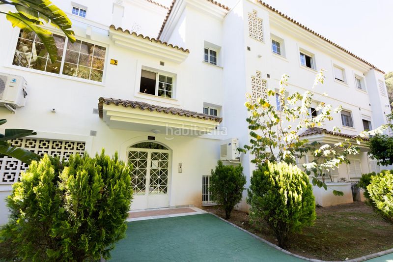 Foto fe981ef4-1039-4153-b416-1e6d2de341e2. Pis amb aparcament piscina a Río Real Marbella