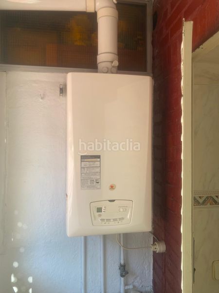 Foto 0eb0f8db-f734-4fae-a10b-ccadd0500eb5. Flat with heating in Opañel Madrid