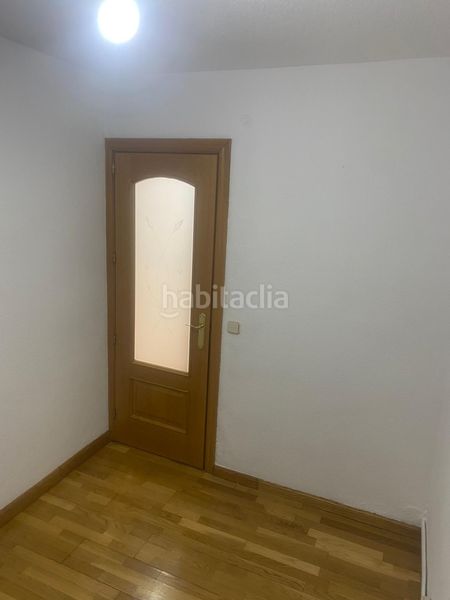 Foto 0f888fa4-378a-4e36-b233-fff02ebe8f25. Flat with heating in Opañel Madrid