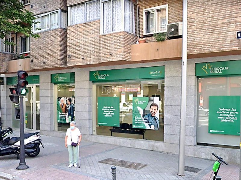 Foto ebd761cc-caa9-41f7-8c8d-682e3978dae3. Local comercial en Embajadores-Lavapiés Madrid
