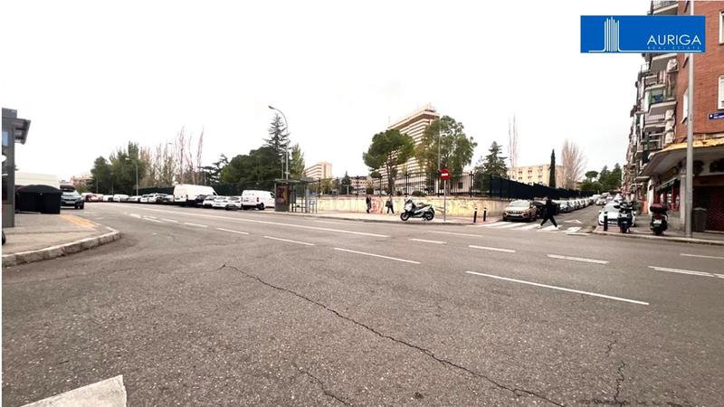 Foto 622943d6-0aa5-49af-85e4-ffe3fd2b2201. Business premise in Vista Alegre Madrid