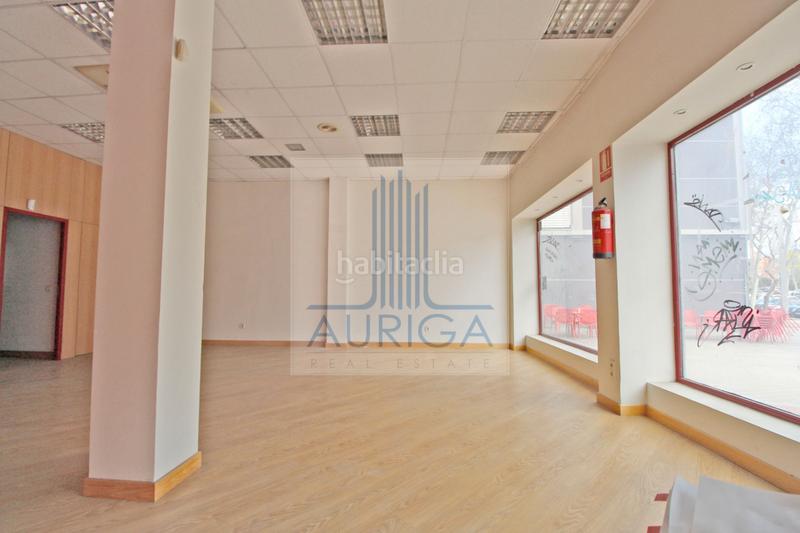 Foto c1373ff4-e470-4397-a3dc-c258fdbf1be2. Local comercial a La Serna Fuenlabrada