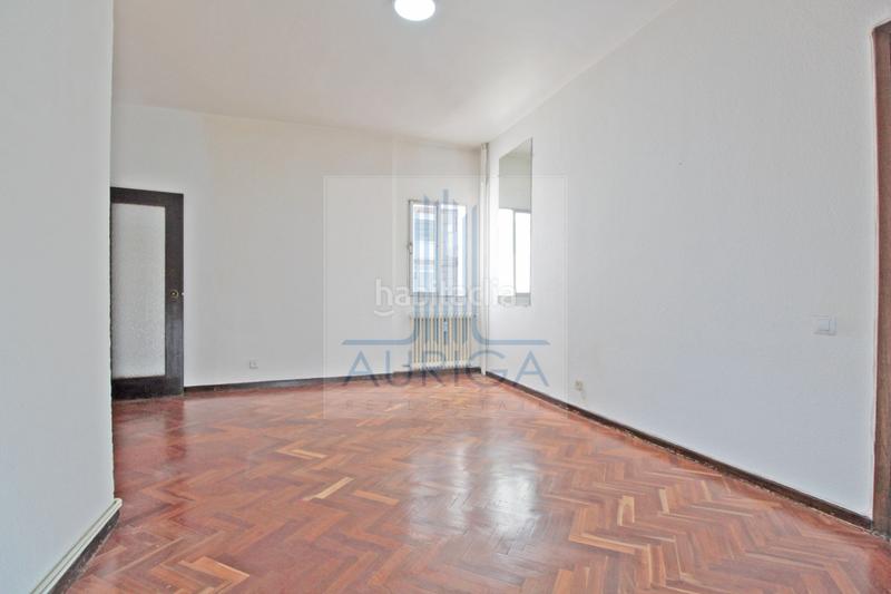 Foto 5dc20c26-f81c-41ff-b811-d21f182c7dd6. Piso en Castillejos-Cuzco Madrid