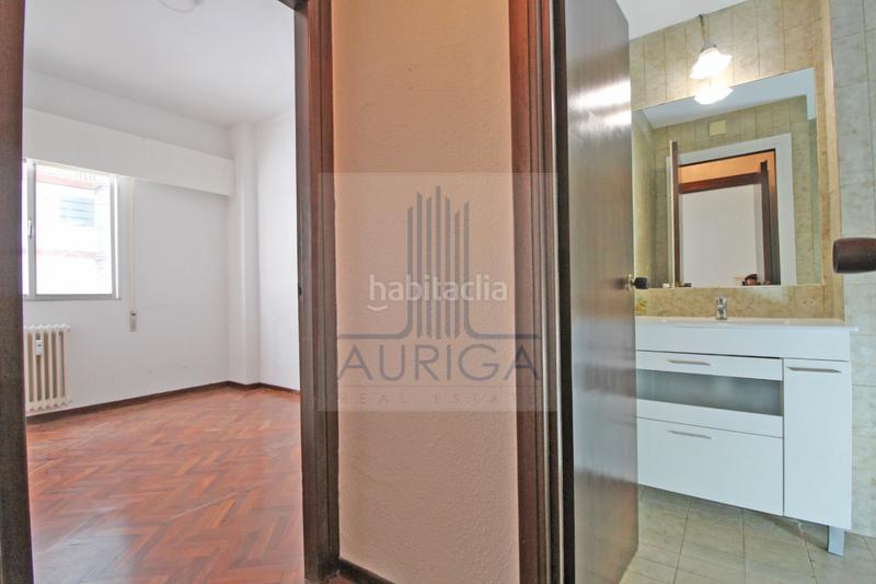 Foto b2dc14a7-276c-48c3-9998-987cddcb1f99. Piso en Castillejos-Cuzco Madrid