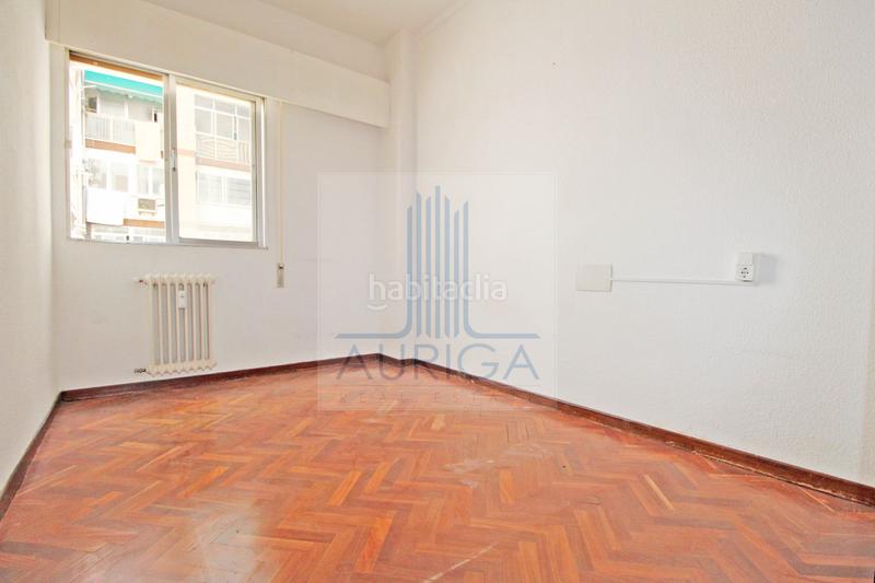 Foto c514eed1-feab-4c23-a039-65a28f430598. Piso en Castillejos-Cuzco Madrid