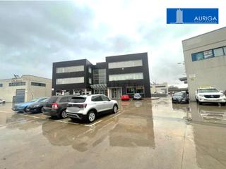 Aparcament cotxe a Rivas Futura