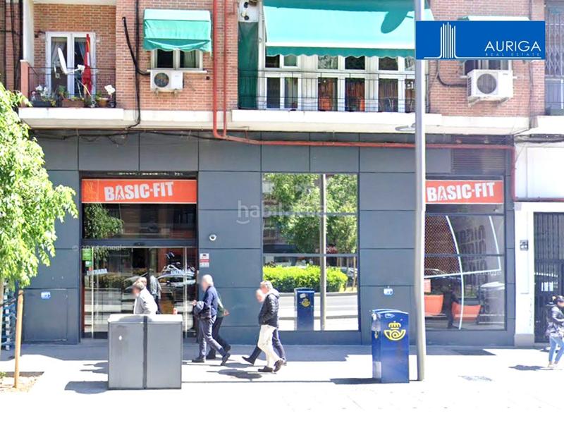 Foto c66a8477-8efb-4ee2-9a6a-b18a6a69d082. Local comercial a Pacífico Madrid