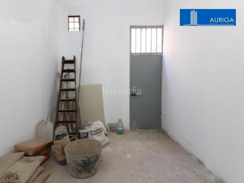 Foto cab1619c-7080-42b0-a5d7-c7a18ed93701. Local comercial a Pacífico Madrid