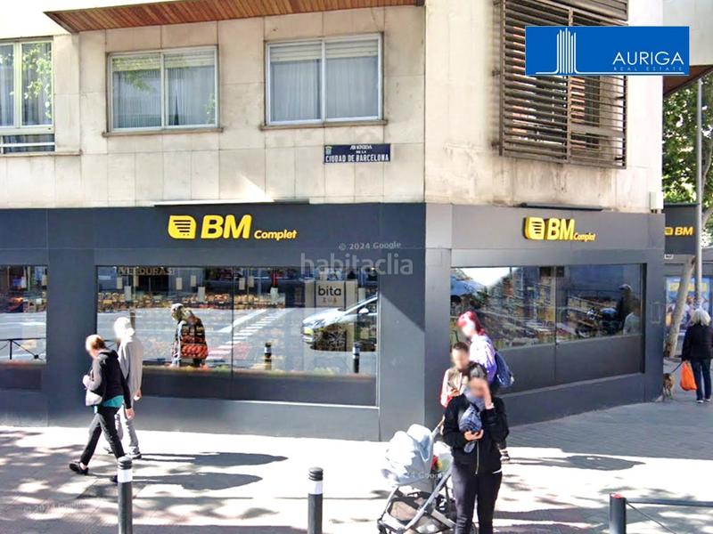 Foto e1a62d51-2929-46a8-a85d-478f9da3e76d. Local comercial a Pacífico Madrid