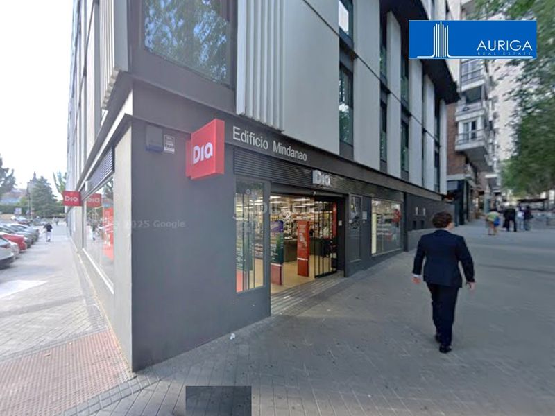 Foto bc5f2bb6-8bc1-4e4b-a358-480922493962. Local comercial a Vallehermoso Madrid