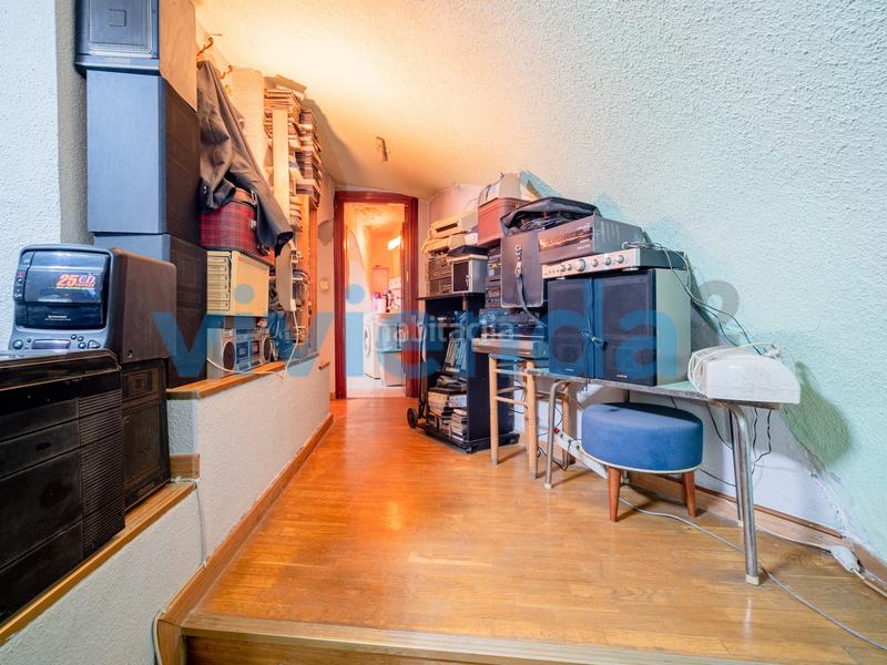Foto e4e2c44e-196f-4ac6-a8a7-2910df6002be. Local comercial local en Palacio, 76 m2, 1 dormitorios, 1 baxf1os, 174.000 euros en Madrid