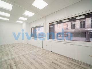 Business premise  Princesa. Local en universidad, 151 m2, 0 dormitorios, 0 baxf1os, 649.000