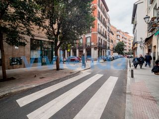 Local Comercial  Calatrava. Local en palacio, 87 m2, 0 dormitorios, 1 baxf1os, 278.000 euros