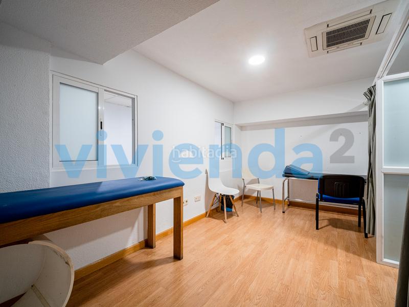 Foto 87f5e0ae-9b4a-44b1-9370-abb9aa9edb70. Locale commerciale in Castillejos-Cuzco Madrid