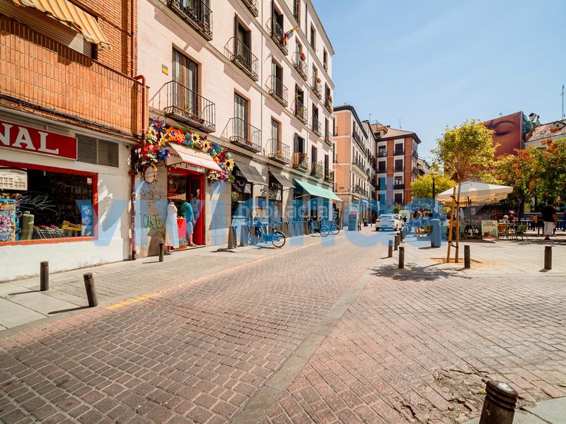 Foto af4980e8-21b6-4a0b-83d5-1076d1e54aa3. Piso  en universidad, 42 m2, 1 dormitorios, 1 baxf1os, 199.000 euros en Madrid