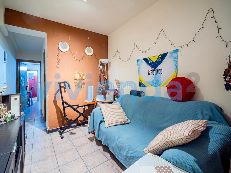 Foto f13d31cc-a242-425f-959a-0b6f3bcf9d11. Piso  en universidad, 42 m2, 1 dormitorios, 1 baxf1os, 199.000 euros en Madrid