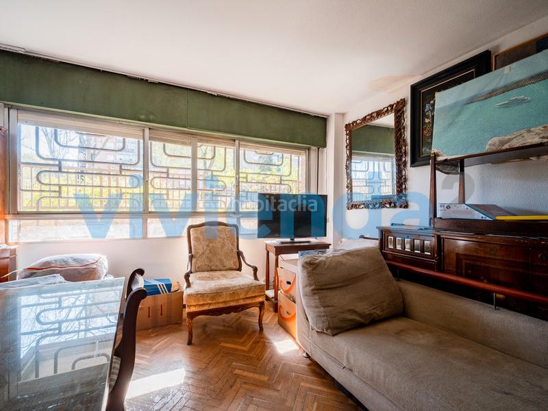 Pis  Avenida doctor garcia tapia. Piso en media legua, 106 m2, 3 dormitorios, 2 baxf1os, 411.500 e