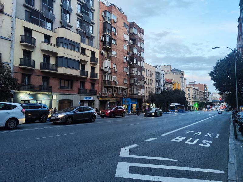 Foto e6352cf4-ea13-4714-80ff-38daa125b42d. Lloguer pis amb calefacció a Adelfas Madrid