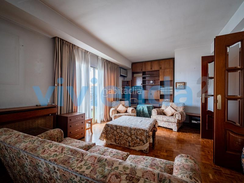 Foto 1eb23bb3-50d2-4233-bc72-00c0cde7239d. Piso  en nueva espaxf1a, 176 m2, 4 dormitorios, 2 baxf1os, 1.300.000 euros en Madrid