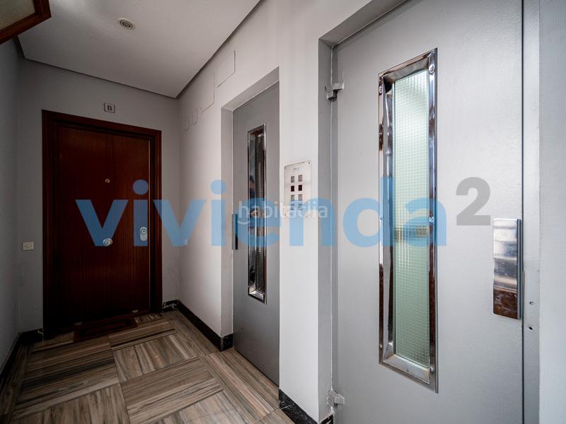 Foto 9b19dabd-aa39-4e32-bb7d-68a6bf278ae0. Piso  en nueva espaxf1a, 176 m2, 4 dormitorios, 2 baxf1os, 1.300.000 euros en Madrid