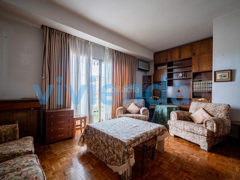 Foto fee76192-ffd8-49e4-a942-f0d1832f2518. Piso  en nueva espaxf1a, 176 m2, 4 dormitorios, 2 baxf1os, 1.300.000 euros en Madrid