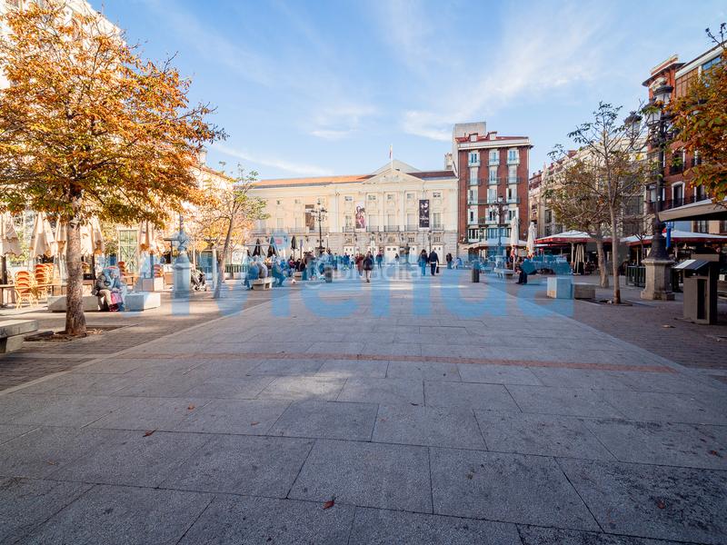 Foto 1df185eb-8276-446b-b865-a7644959d972. Local commercial dans Cortes-Huertas Madrid