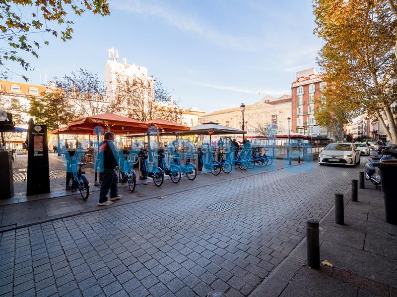 Foto 57356ae9-007f-457c-aa5e-be420a5bda9f. Local commercial dans Cortes-Huertas Madrid