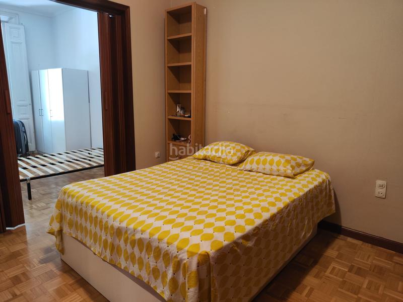 Foto 94cd42f4-5dbf-40d6-9b6d-7a3c7d6da35d. Alquiler piso  en Arapiles, 90 m2, 3 dormitorios, 1 baxf1os, 1.950 euros en Madrid