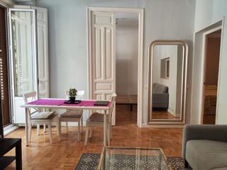 Location Appartement  Galileo. Piso en arapiles, 90 m2, 3 dormitorios, 1 baxf1os, 1.950 euros