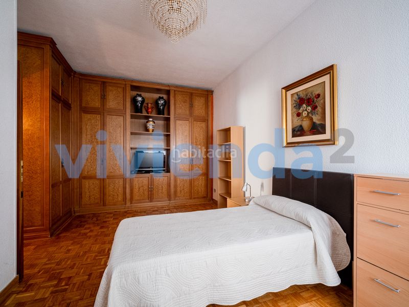 Foto c5cd75d3-f9a6-4624-af9f-95c320c5c88e. Pis amb calefacció a Gaztambide Madrid