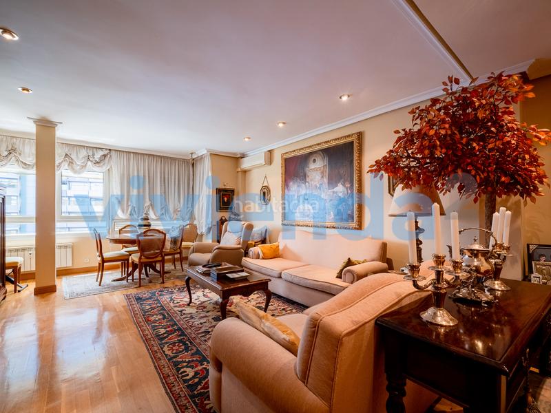 Foto 94d48964-7e15-4c5b-b51b-0520254d36fc. Piso  en ciudad jardxedn, 137 m2, 3 dormitorios, 2 baxf1os, 899.000 euros en Madrid