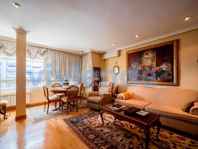 Foto a72712ef-f410-4e13-acf1-66dcd9b41a62. Piso  en ciudad jardxedn, 137 m2, 3 dormitorios, 2 baxf1os, 899.000 euros en Madrid