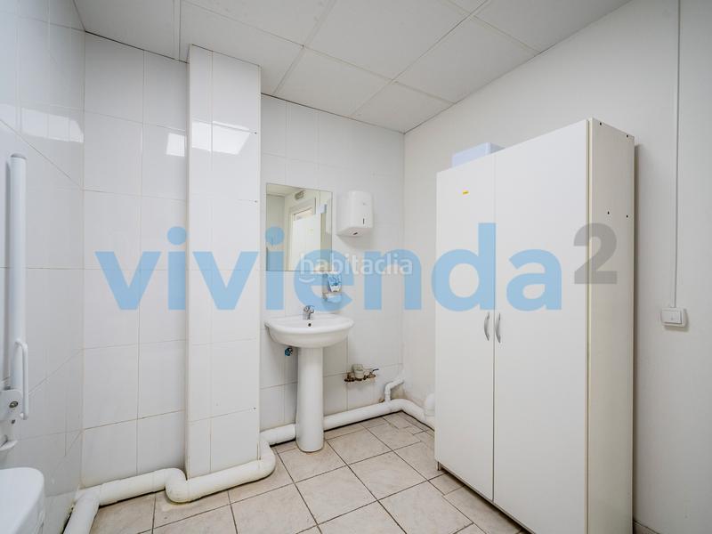 Foto a0adbf04-8534-4647-9695-21f4fe04ed02. Local comercial a Opañel Madrid