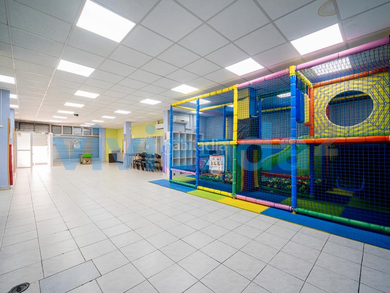 Foto cc9b954b-2906-4644-805a-9cc3cb1885b9. Local comercial a Opañel Madrid