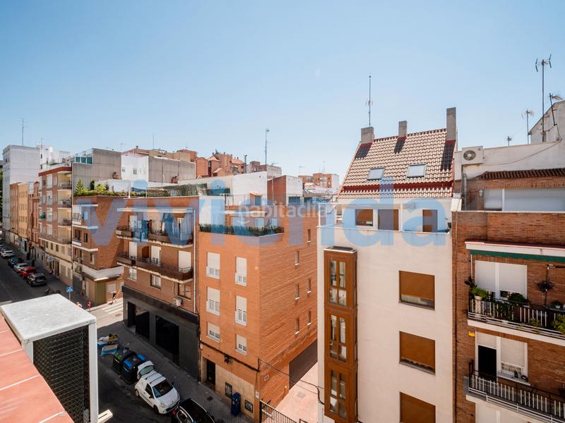 Foto a77381b4-0625-45ee-8393-b2ca94602f96. Ático atico en Bellas Vistas, 56 m2, 1 dormitorios, 1 baxf1os, 439.000 euros en Madrid